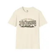 Camiseta unisex — frase «Live With No Regrets» con montañas nevadas — Foto 5 de 11